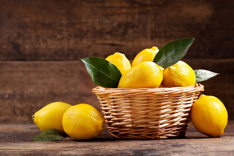 レモンの保存方法を徹底解説！冷蔵・冷凍の保存期間はいつまで？