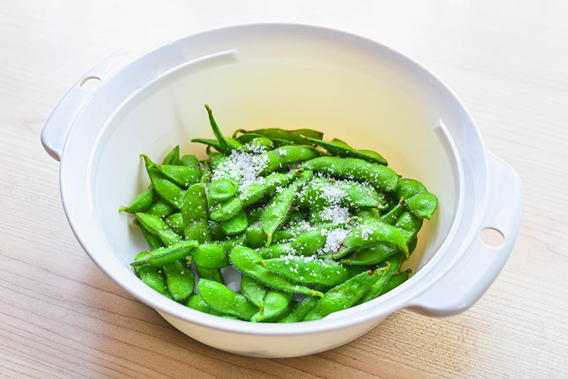 【簡単】電子レンジを使った枝豆の茹で方