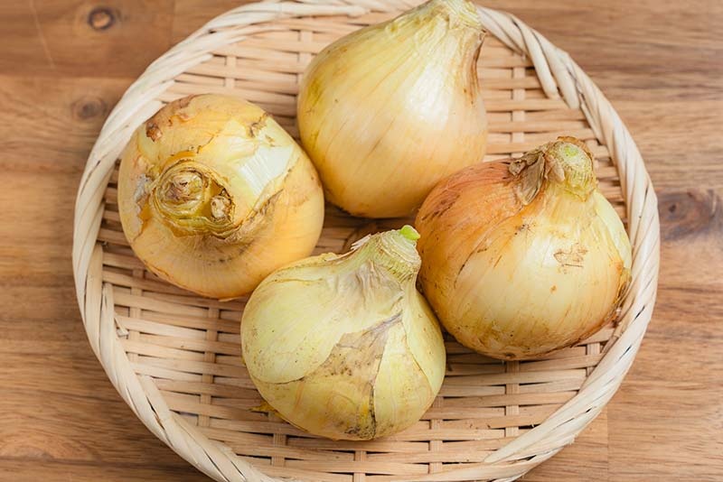玉ねぎを長持ちさせるためのNG保存方法