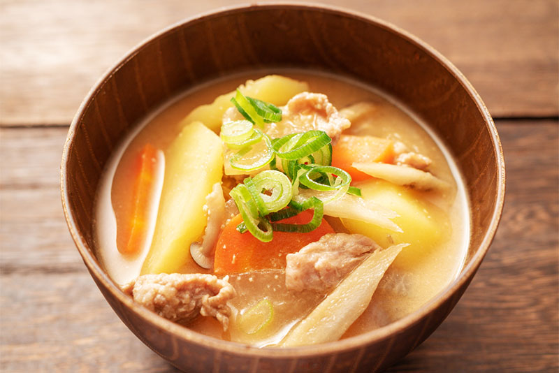 ごぼうの定番レシピ⑩ごぼうと豆腐の味噌汁