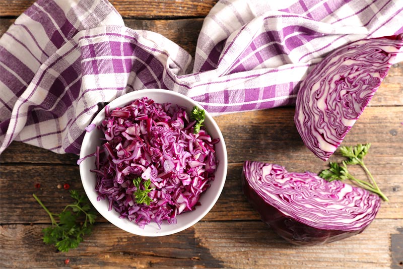色がキレイな紫キャベツを使った簡単レシピ