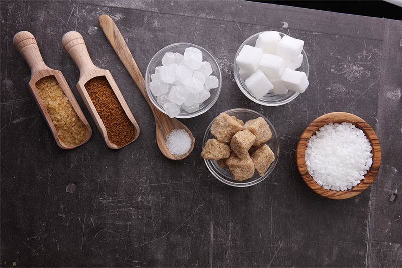 砂糖の種類13選と特徴・おすすめの使い方