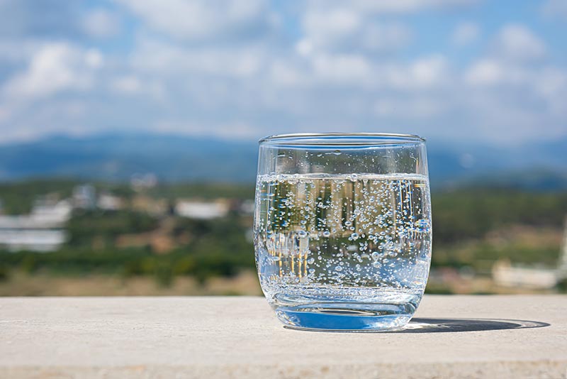 炭酸水の効果的な飲み方と注意点