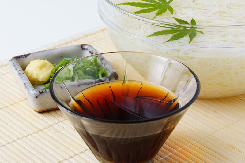 白だしとめんつゆの違い