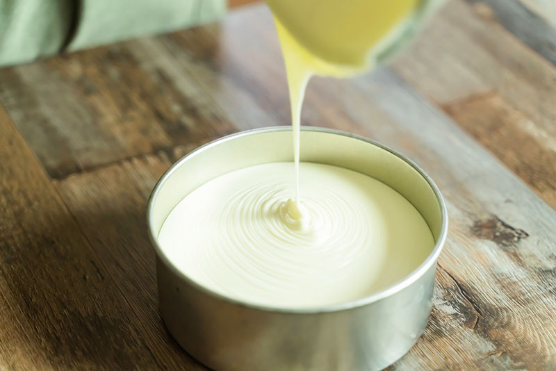 お菓子作りに使える生クリームの代用品3選