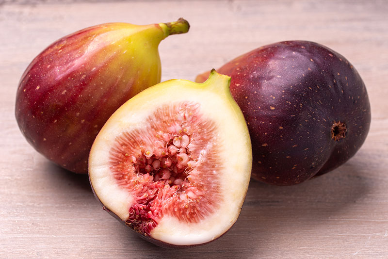 産地以外にも知っておきたい！いちじくの種類と旬