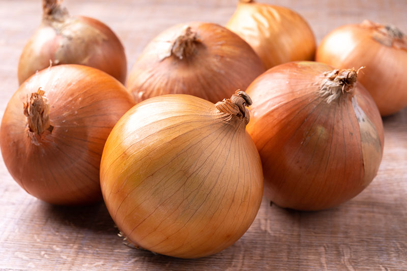 おいしい玉ねぎを選ぶポイントと保存方法