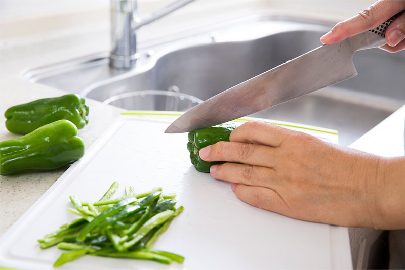 ピーマンはポイントを押さえれば冷蔵保存でも長持ち