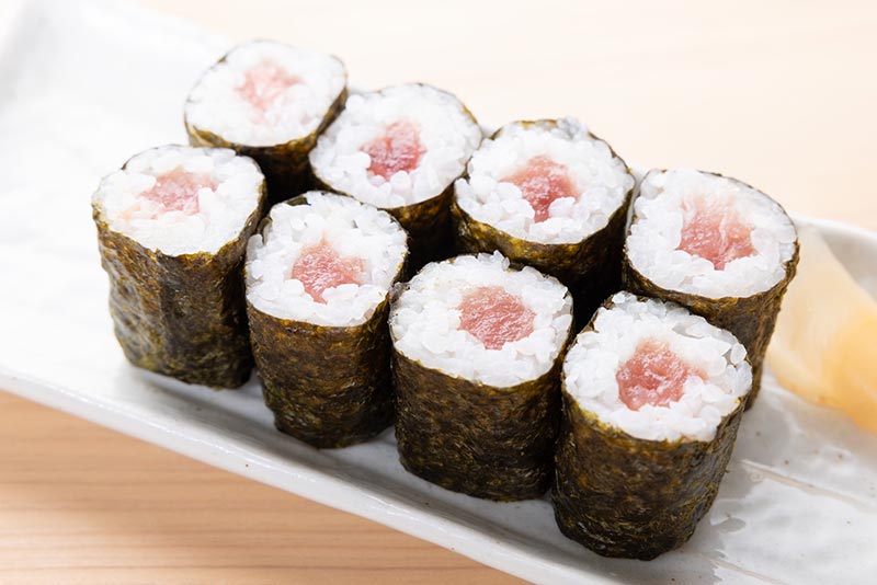 白鉄火（白い鉄火巻き）