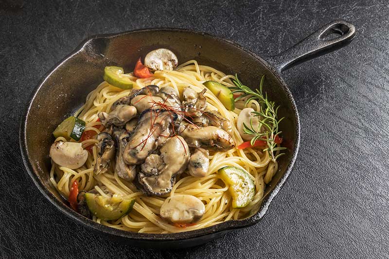 アヒージョをもっと楽しむ!食べ方と活用レシピ