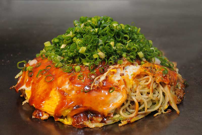 具材で変わる！大阪風・広島風お好み焼きの主な違い