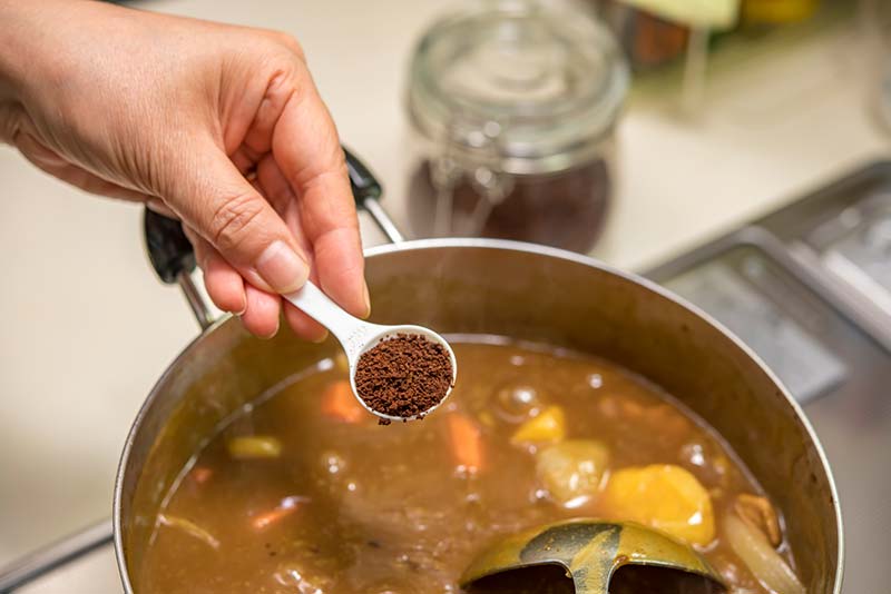 味に深みを出す隠し味とトッピング