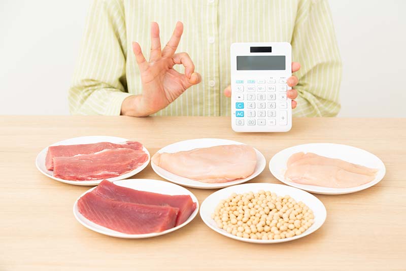 1日に必要なタンパク質量の目安と計算方法