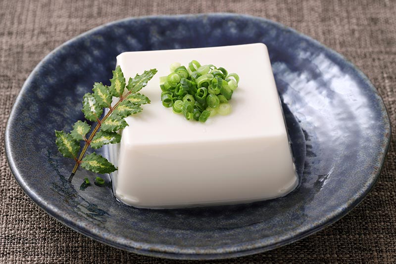 木綿豆腐と絹ごし豆腐の栄養価の違い
