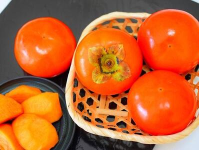 和歌山 の 富有柿 約7.5kg　(ご家庭用)（fr-04）【秋の美味】【先行予約】【訳あり】