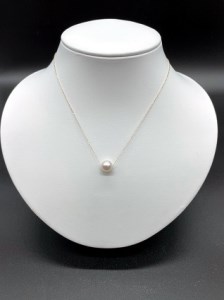 あこや本真珠8ミリ珠の「スルーペンダント」(ゴールド）パール ネックレス ジュエリー ケース付 6月誕生石 宝石【R00711】