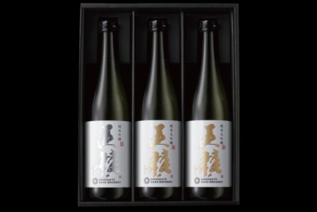 「五稜」飲み比べセット　純米吟醸７２０ｍｌ１本・純米大吟醸７２０ｍｌ２本_HD102-004