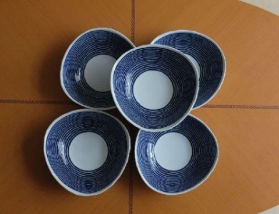 【波佐見焼】φ２０×６cm多用鉢５個組藍染駒筋 【西海陶器】 ５　32561