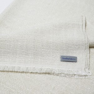 kuska fabricの真綿マフラー【生成り】世界でも稀な手織りマフラー【1150011】