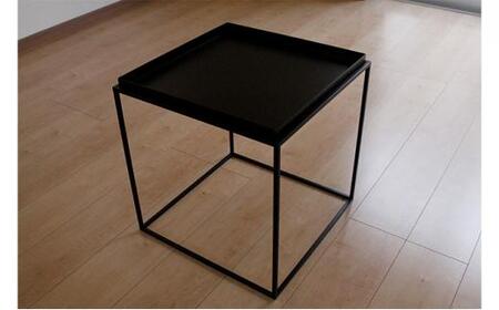 トレイテーブル ブラック HBT-030 お部屋に圧迫感のないシンプルデザイン