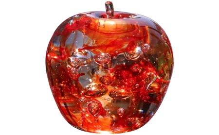 ガラスのりんご 「ふぞろいの林檎たち」 赤