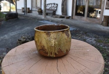 【71005】眞名焼　抹茶茶碗（筒形）