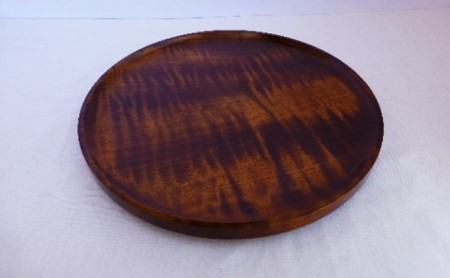 【漆器】ツヤのある木目のきれいな7寸パン皿　栃材