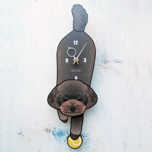 チョコプードル-犬の振り子時計（手に持たせるものを15種類の中から選べる）C-CD-163A