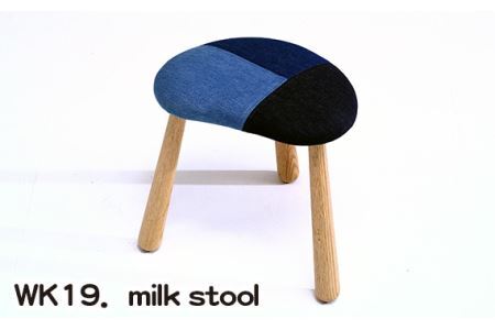 No.770 WK19．milk stool