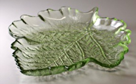 萩ガラス 玄武岩 木の葉の大皿