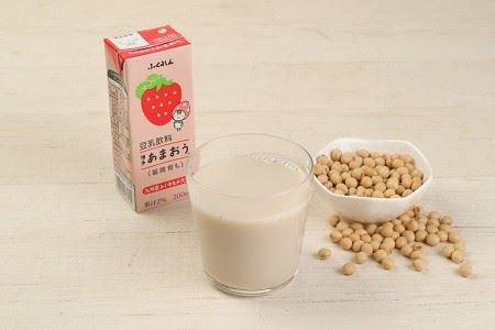 M281P 〈ふくれん〉九州産大豆使用　豆乳飲料　あまおう　200ml×24本