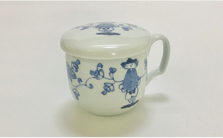 A25-396 青花には珍しい蓋付きマグカップです。小島芳栄堂