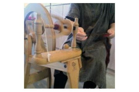 B802 サフォーク羊毛手紡ぎ体験（1名対応）