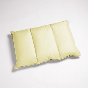 眠りのプロが開発した、ソフトで安定感のある枕　ダウンフィットピロー（カバー付）