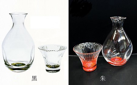螺鈿ガラス徳利と杯2個セット 桜 高岡漆器 酒器 とっくり 盃 セット 黒