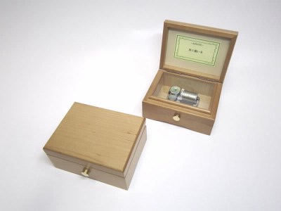 009-009＜２３弁オルゴール＞木製BOX（メープル）