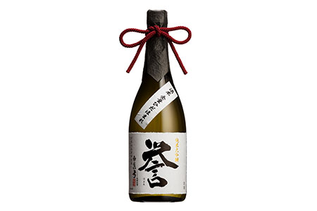 日本酒「白真弓」純米大吟醸　誉　７２０ｍｌ(木箱入り)［Q1569］