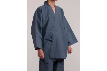 061-1　染め・織り・縫製　すべて地元遠州製　綿麻楊柳作務衣
